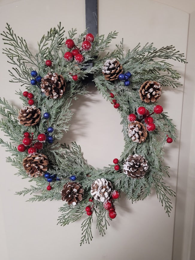 Snowy Berries Wreath