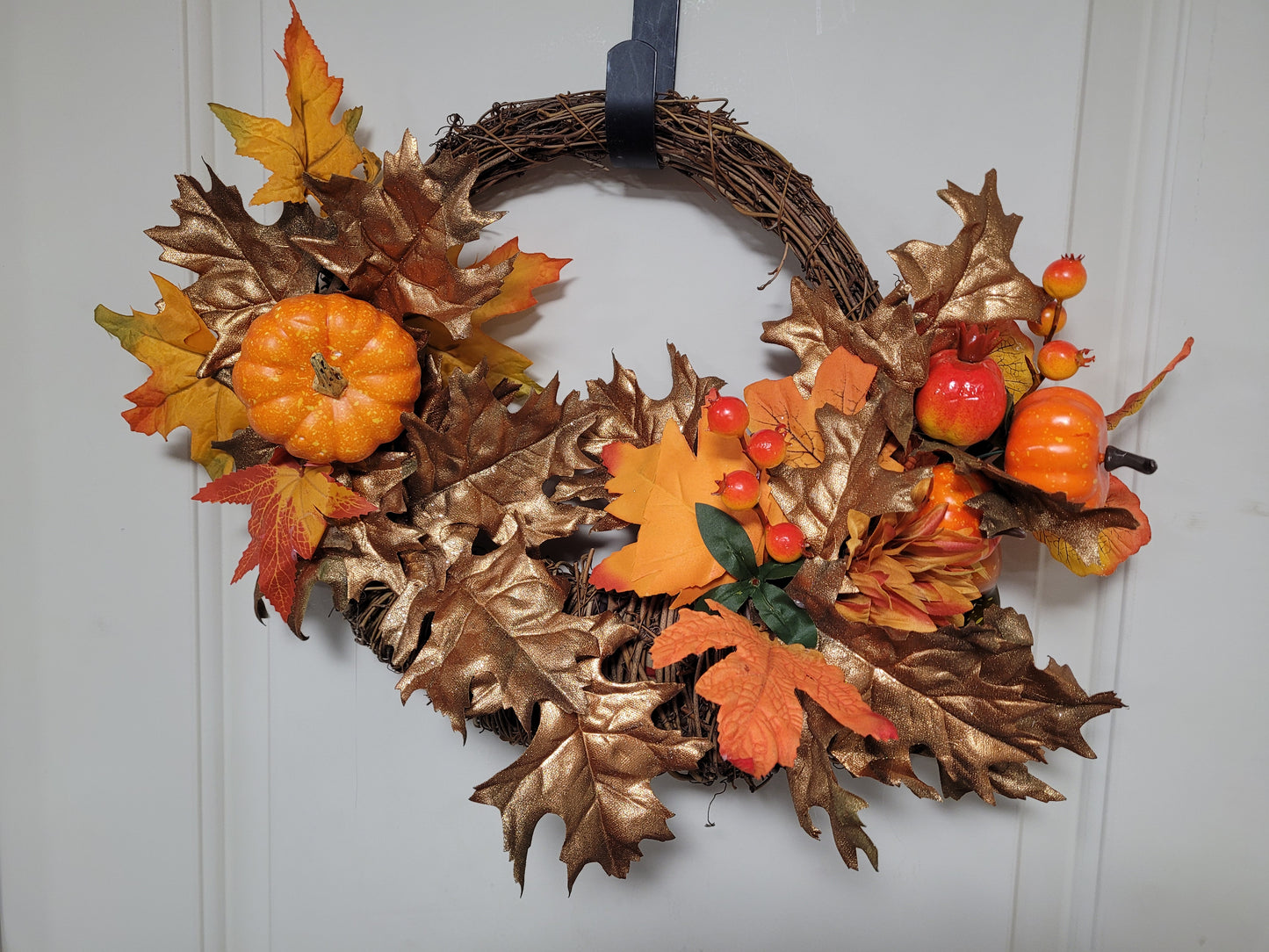 Glittery Cornucopia